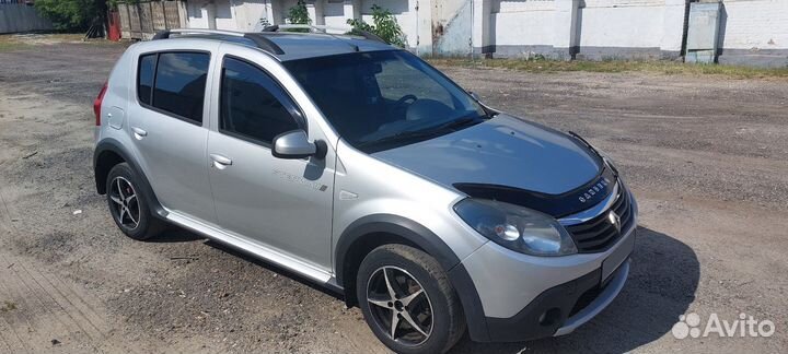 Renault Sandero Stepway 1.6 МТ, 2013, 208 000 км