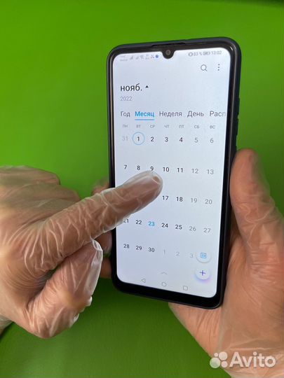 Перчатки виниловые