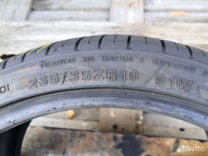 Rotalla Setula S-Pace RU01 235/35 R19