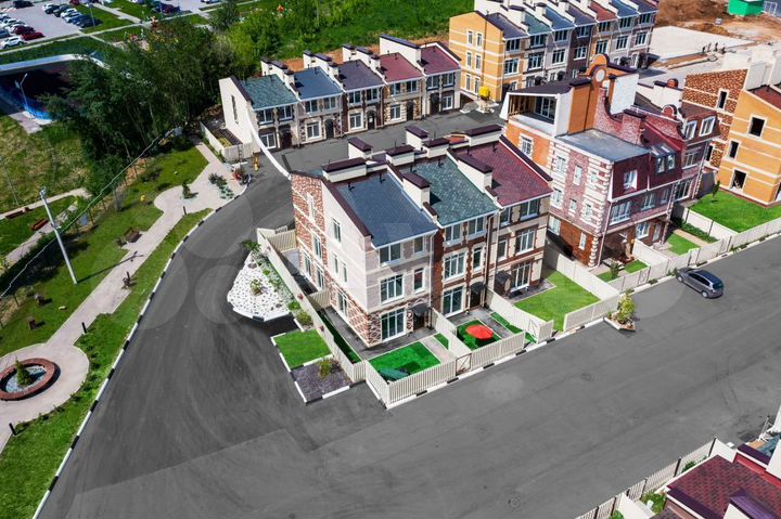 Таунхаус 135 м² на участке 1,5 сот.