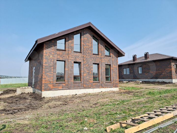 Дом 80 м² на участке 7 сот.