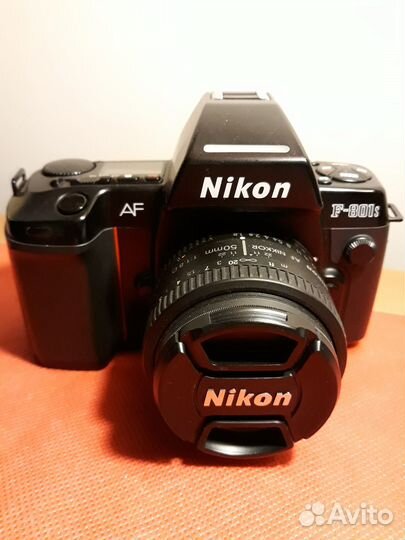 Nikon AF F-801S; AF nikkor 50mm 1:1.8D