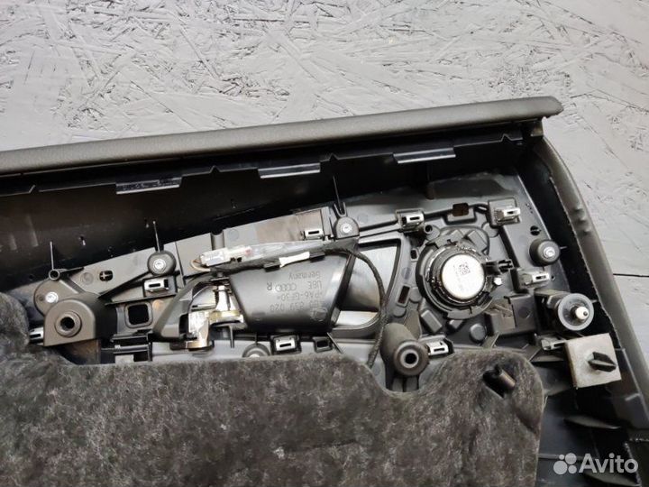 Обшивка боковой двери задняя правая Audi A6 C7