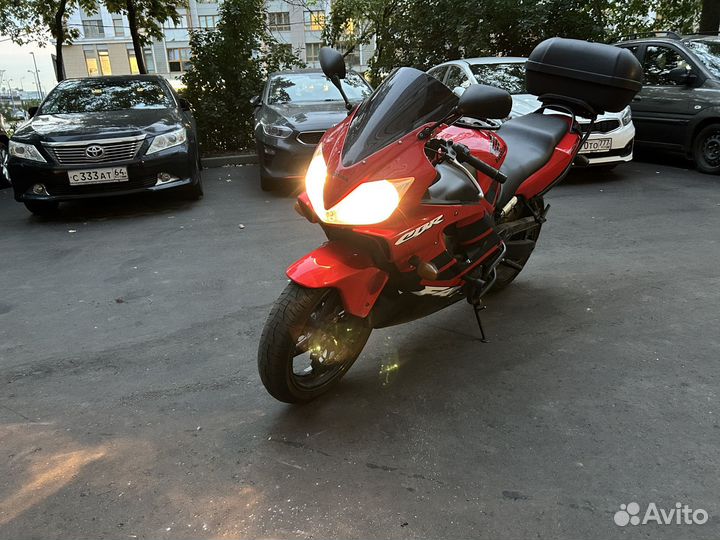 Honda cbr600 F4I