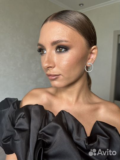 Свадебный стилист