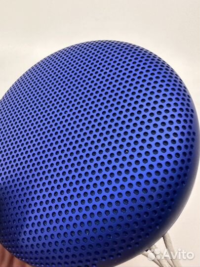 Колонка Bang & Olufsen A1