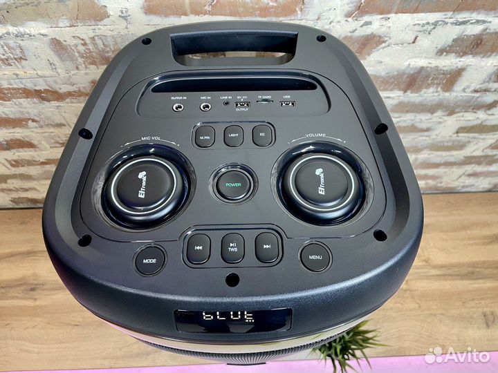Большая мощная колонка с караоке