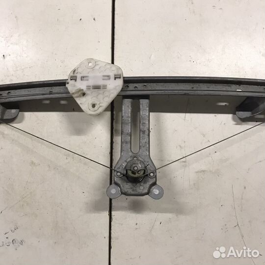 Стеклоподъемник Renault Logan 1