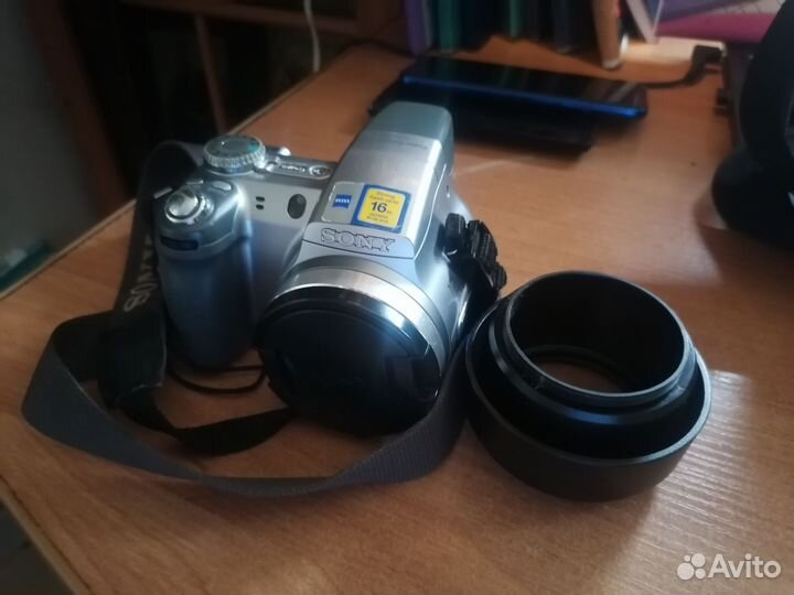 Фотокамера sony dsc h2