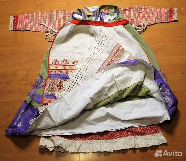 Старинный женский костюм (18)*