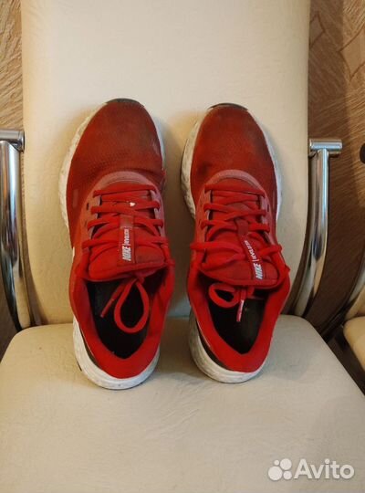 Кроссовки беговые nike