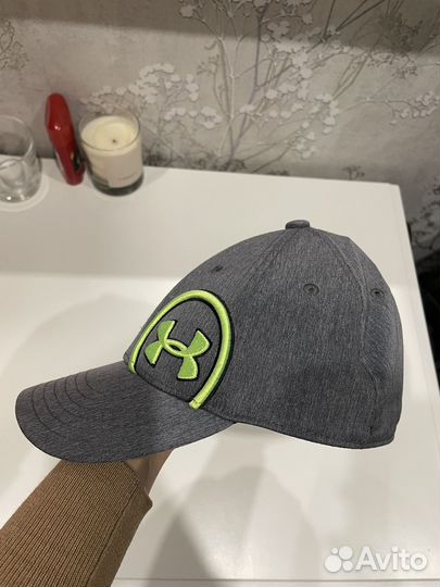 Бейсболка under armour на 7-10лет