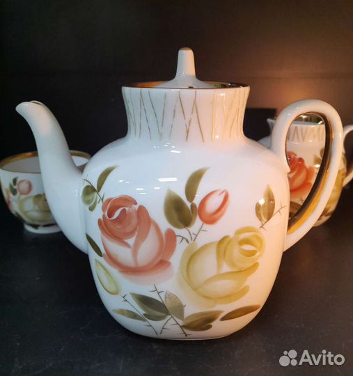 Остатки сервиза лфз Букет чайных роз