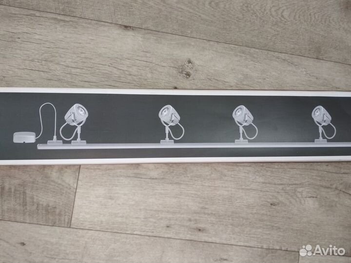 Потолочнонастенный Светильник