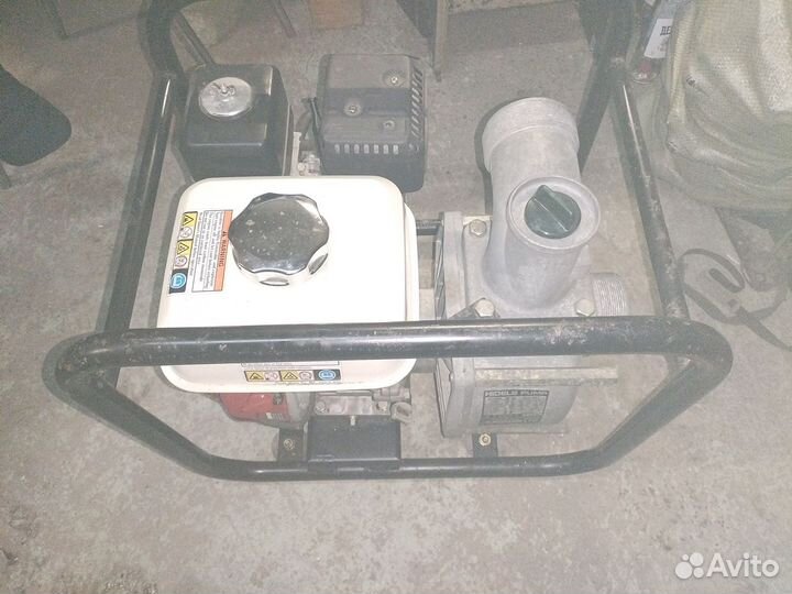 Помпа бензиновая