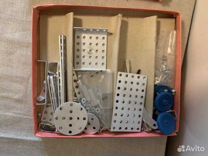 Советский металлический конструктор