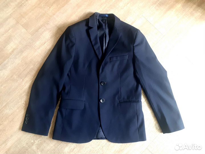 Костюм школьный синий р. 140