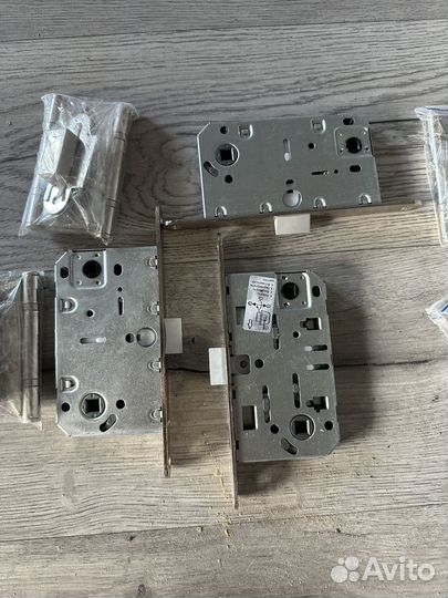 Замки дверные врезные