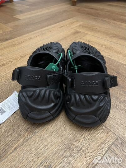 Сланцы Crocs x Salehe Bembury