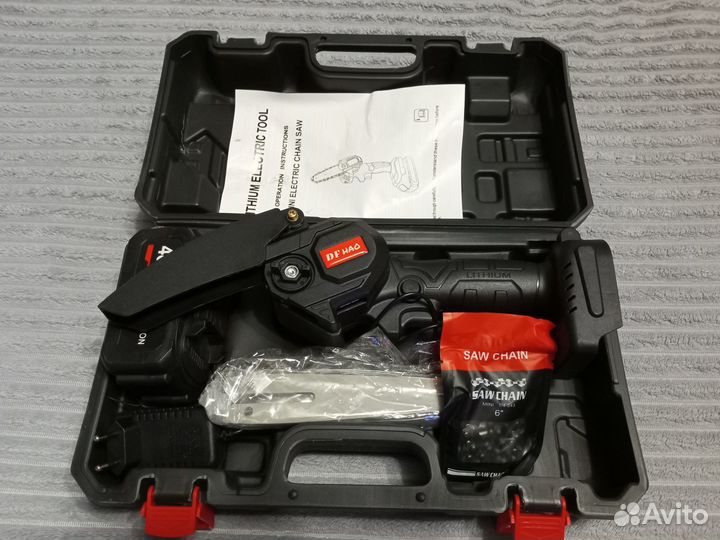 Аккумуляторная мини-пила (сучкорез)