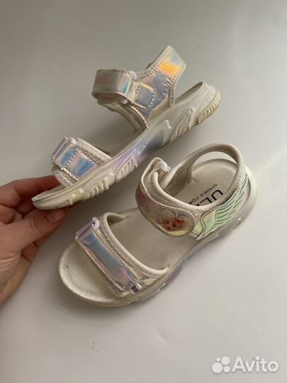 Сандалии для девочки 29