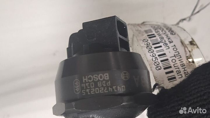 Форсунка топливная Volkswagen Touran, 2005