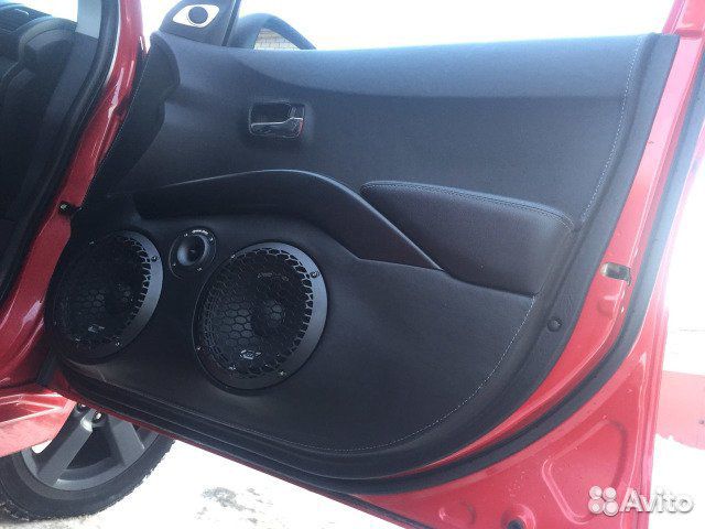 Изготовление дверных карт, подиумов