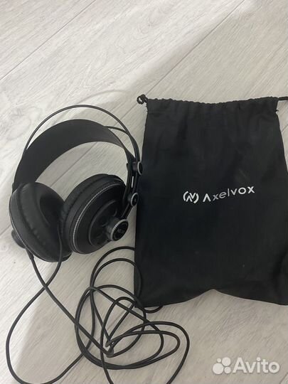 Наушники axelvox