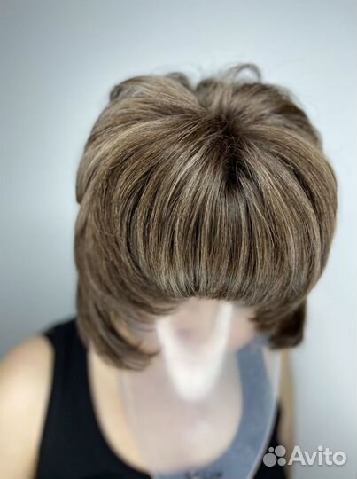 Женский стилист-колорист