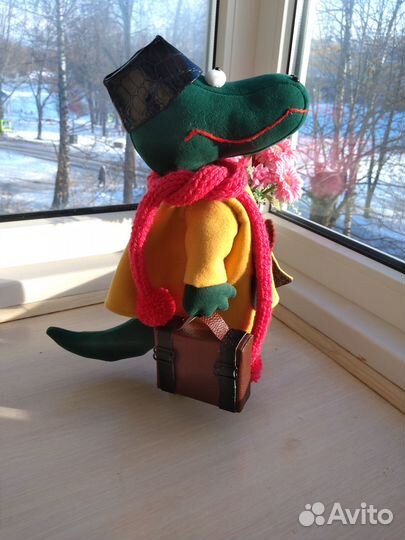 Крокодил Гена ручной работы