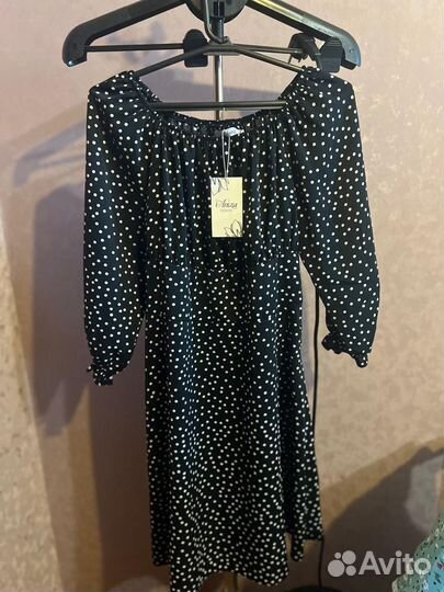 Платье женское 46 новое