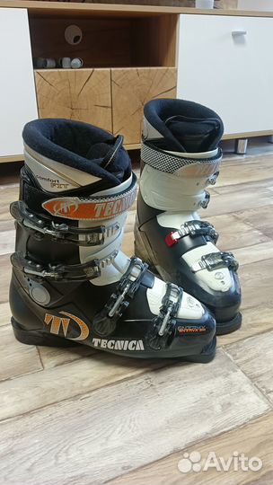 Горнолыжные ботинки