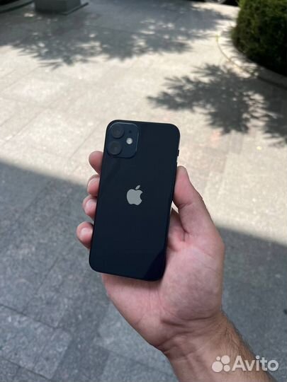 iPhone 12 mini, 64 ГБ