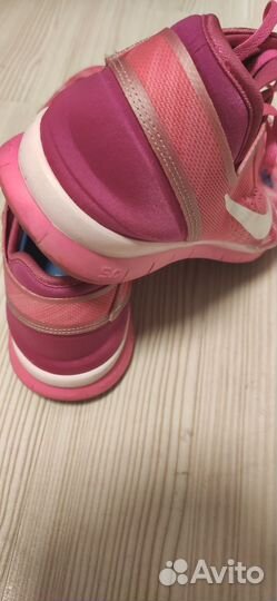 Кроссовки nike 42 размер 28см
