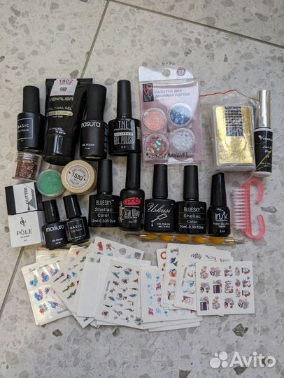 Гель-лаки и декор пакетом