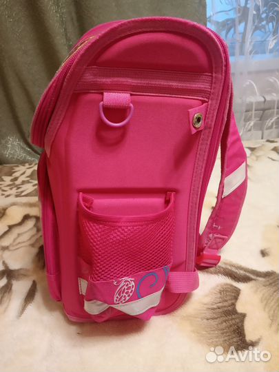 Продам ранец с ортопедической спинкой