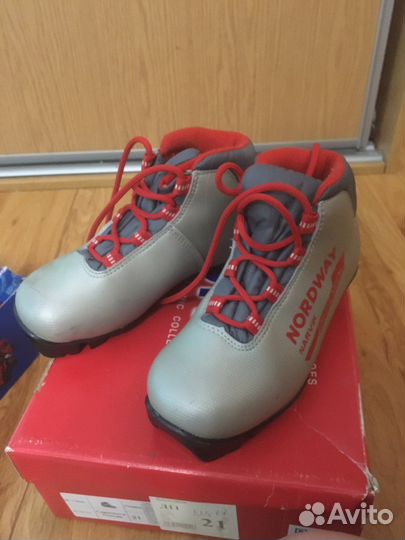 Лыжные ботинки 33 размер
