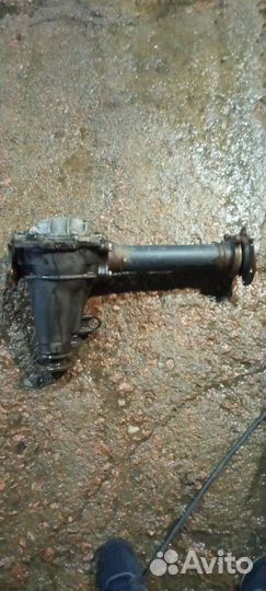 Редуктор передний