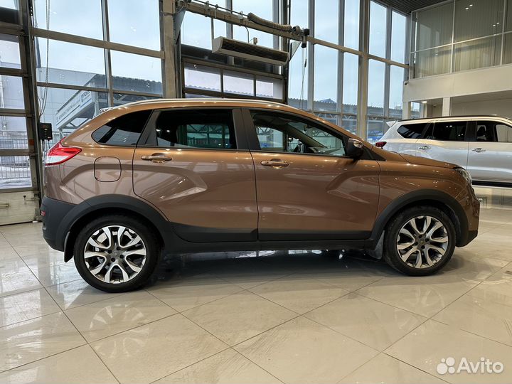 LADA XRAY Cross 1.8 МТ, 2019, 41 000 км