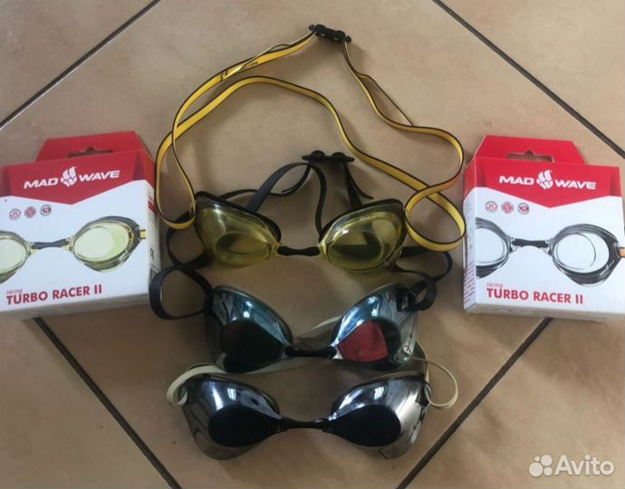 Очки для плавания