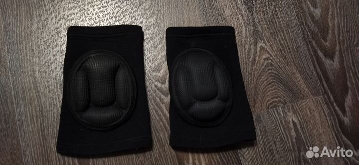 Наколенники для волейбола