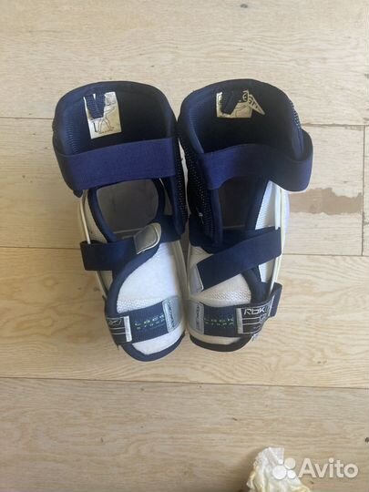 Хоккейные налокотники reebok jofa 9K