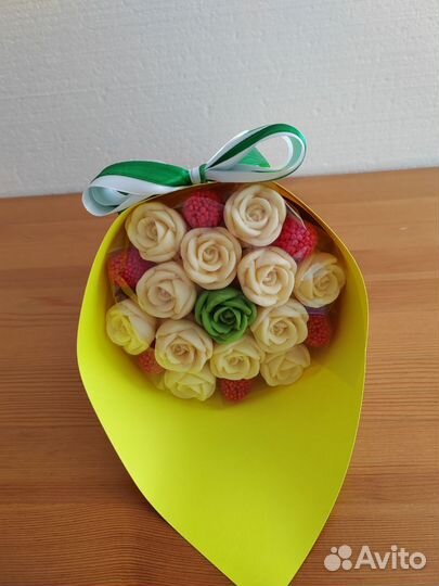 Подарок на Ваше торжество - Шоколад ручной работы