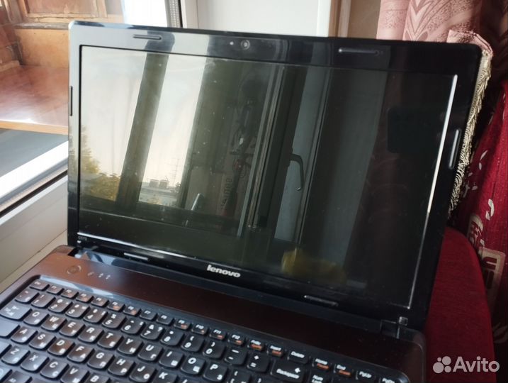 Ноутбук \ lenovo g570 \ i3 \ ssd