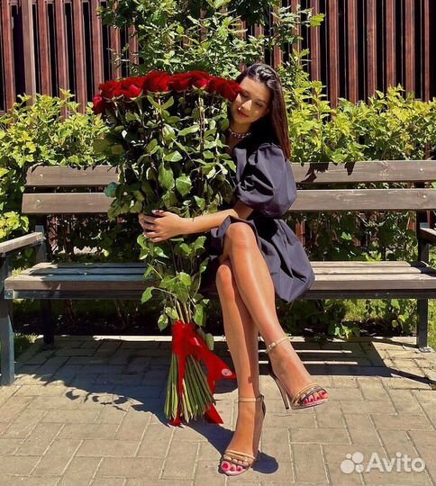 Цветы. Высокие розы 130см