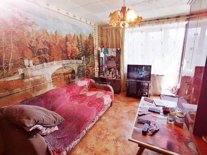 Комната 17 м² в 2-к., 4/5 эт.