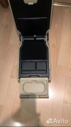 Подлокотник заднего сидения Мерседес мл гл 164