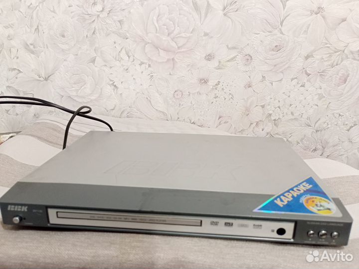 Dvd плеер с караоке BBK DV113SI