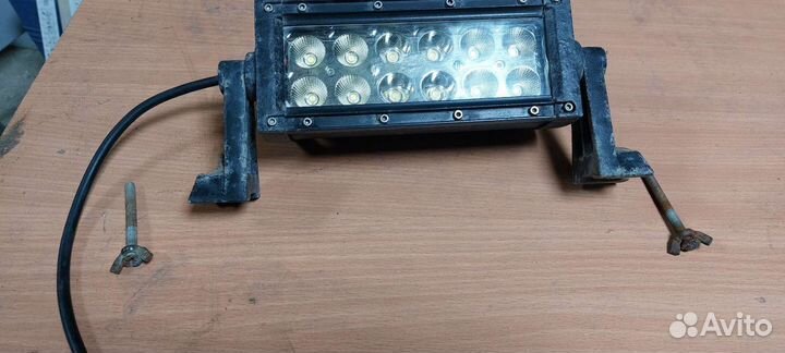 Прожектор автомобильный 36W