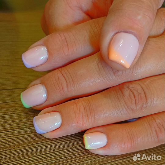 Нужна модель на маникюр